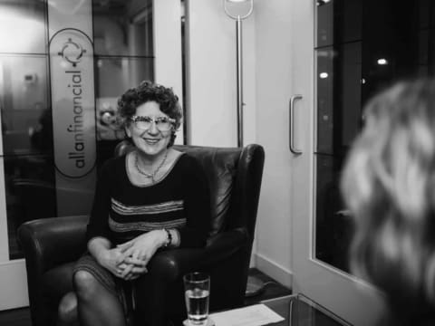 photo of Christa Ovenell